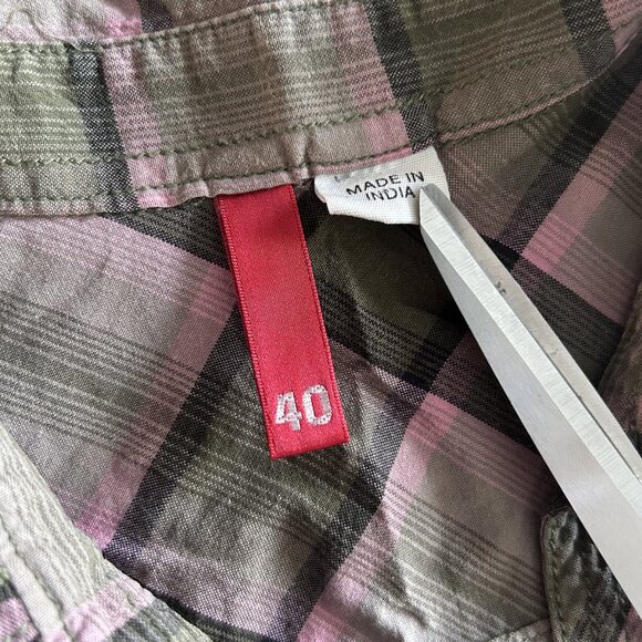 H&M Plaid Snap-Up Blouse Shirt ALT Bella Swan - Picture 4 of 7